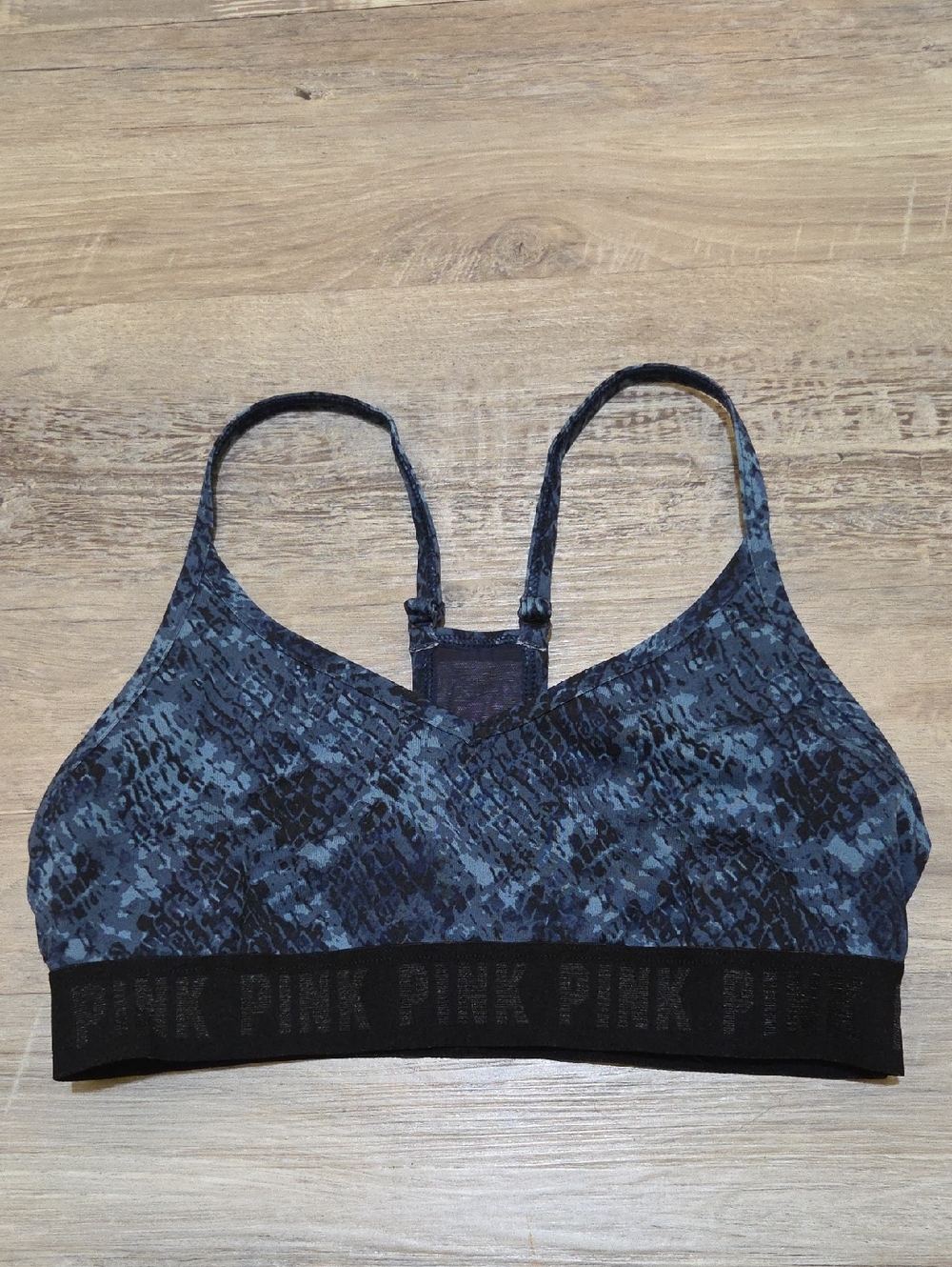 PINK VS Ultimate Lightly Lined Navy & Baby Blue Snakeskin Print Sports Bra Med